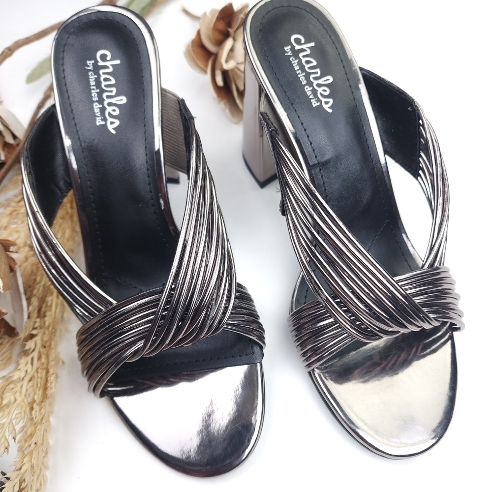 Charles by Charles David Silver Block Heel Mules Sz 8m - Picture 7 of 9